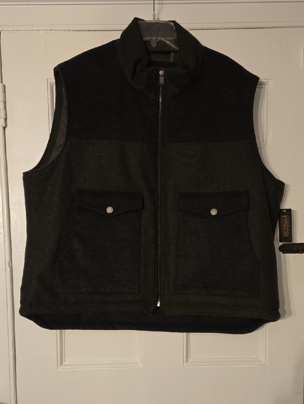NWT Pendleton Olive and Charcoal Wool Vest with Flap Pockets, Size XXL